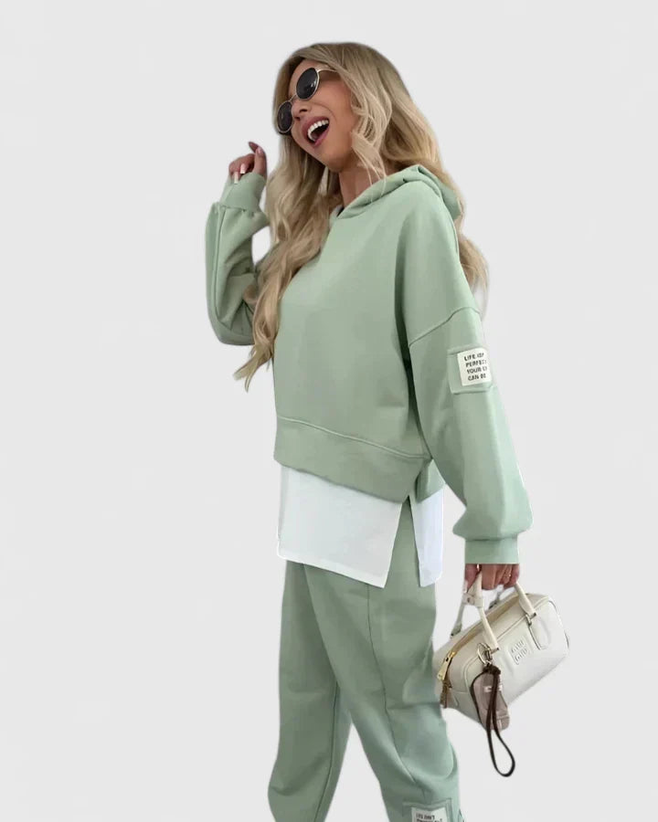 Kezlynn | Comfortable Set