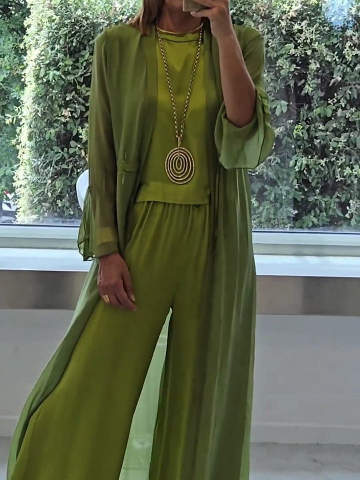 Lysoria - Elegant Comfortable Set